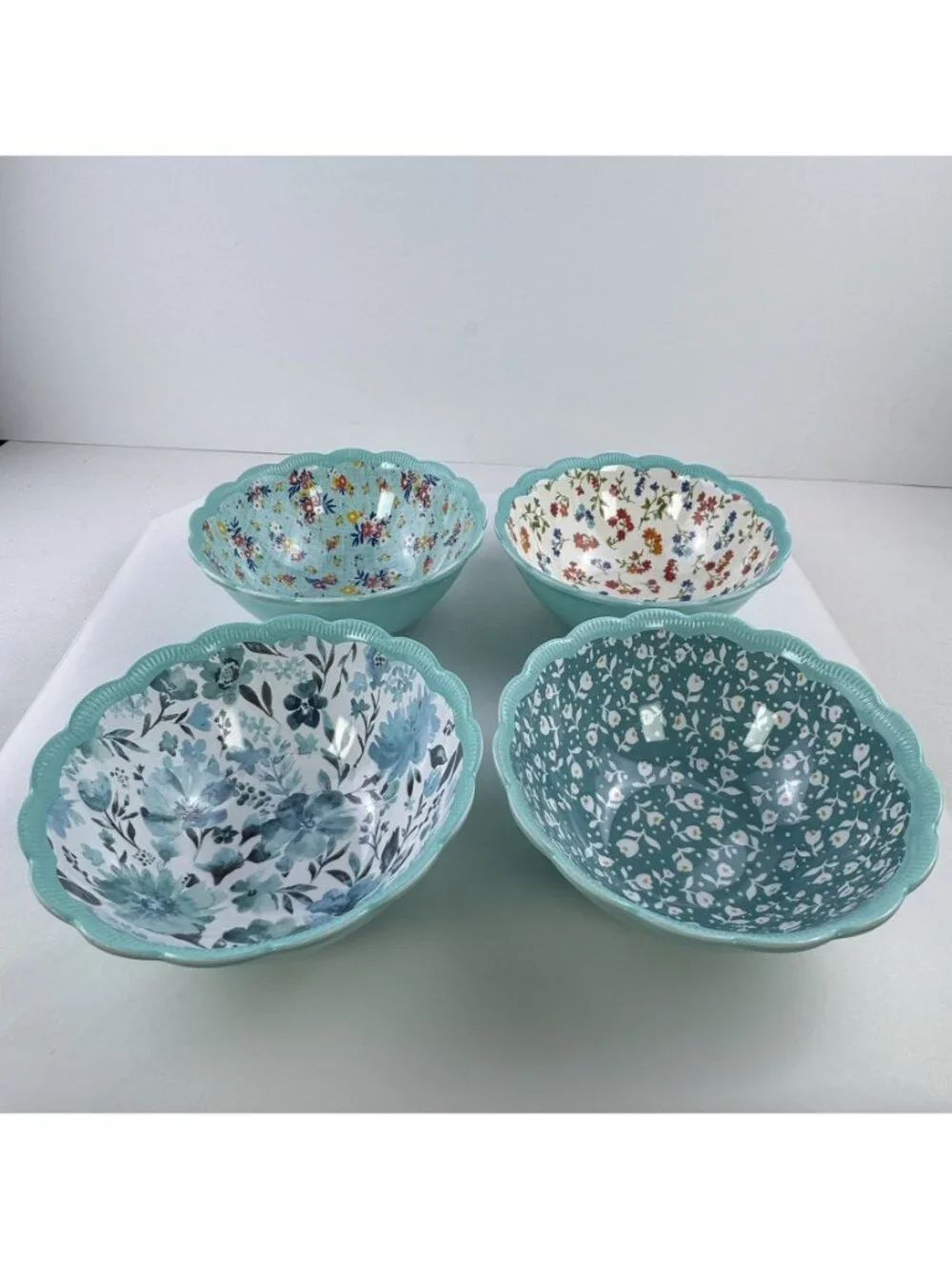 The Pioneer Woman Melamine Bowls Set of 4 Floral Teal Scalloped 6.5